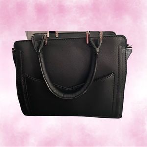 Black Steve Madden Purse